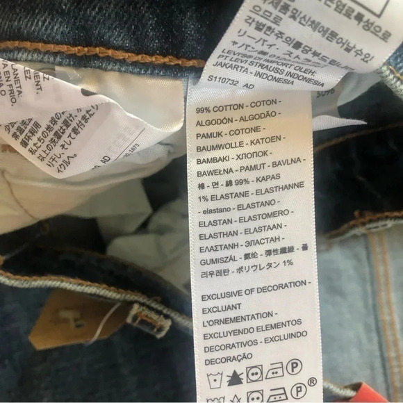 Levi's Salsa Mood Cut-Off Hem 501 Denim Shorts Medium Wash Size 18 & 22 NWT - Picture 7 of 7